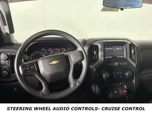 Used 2019 Chevrolet Silverado 1500 Custom w/ Custom Value Package image 8