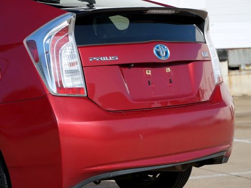 Used 2013 Toyota Prius Three FWD image 31
