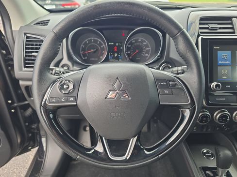 Used 2023 Mitsubishi Outlander Sport SE AWD/4WD image 24