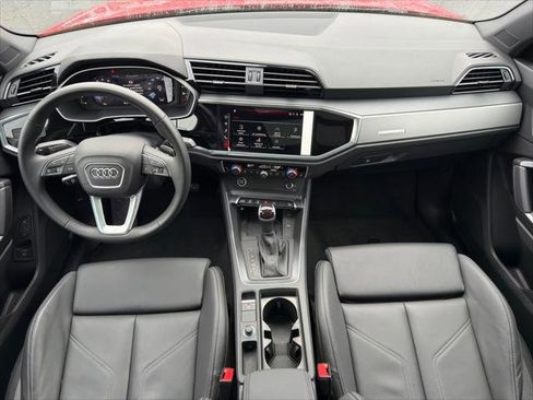 Used 2025 Audi Q3 2.0T Premium w/ Convenience Package AWD/4WD image 28
