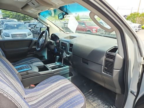 Used 2010 Nissan Titan SE w/ SE Value Truck Pkg image 17