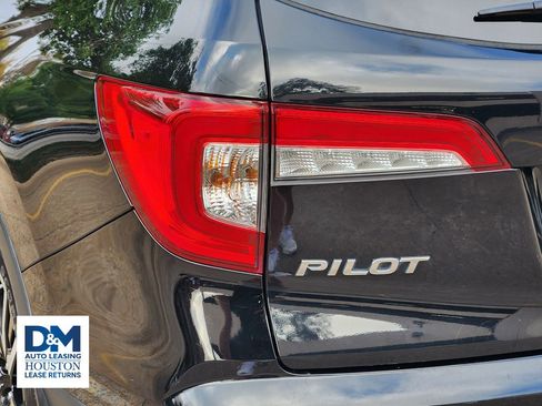 Used 2020 Honda Pilot Touring image 15