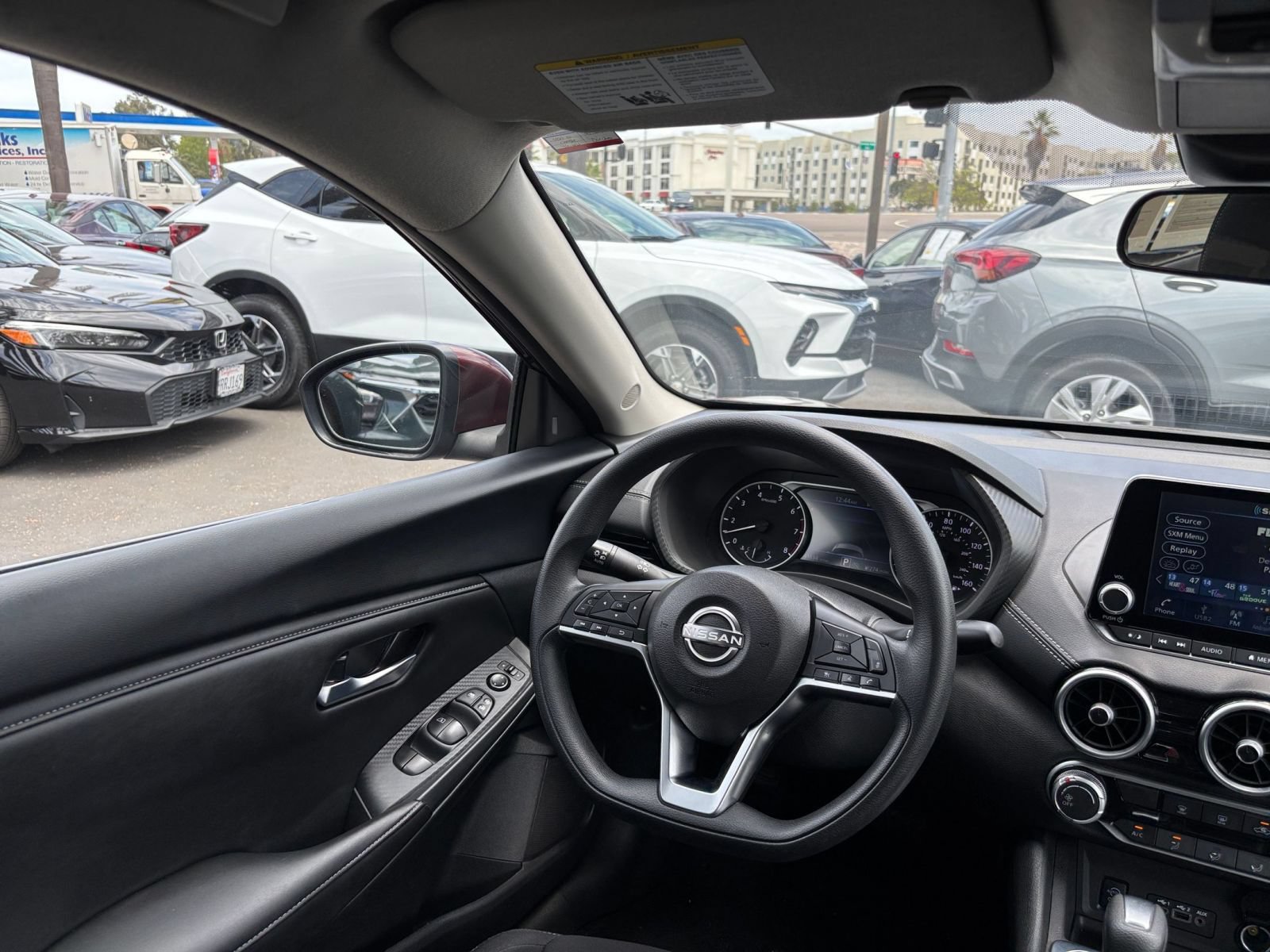 Used 2025 Nissan Sentra SV FWD image 31