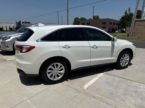Used 2016 Acura RDX FWD w/ Technology Package image 10