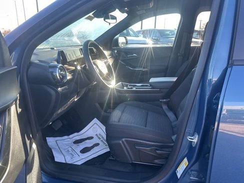 New 2026 Chevrolet Equinox LT w/ LPO, Floor Liner Package image 16