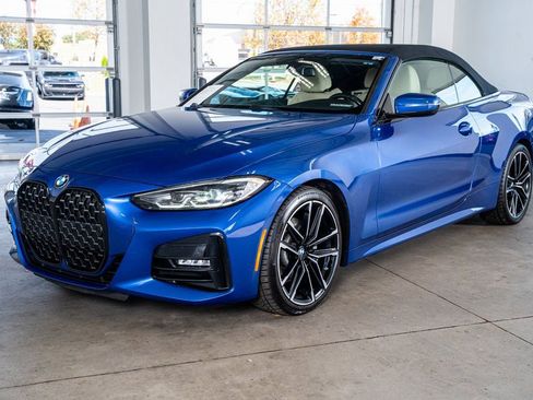 Used 2022 BMW 430i xDrive Convertible w/ M Sport Package image 11