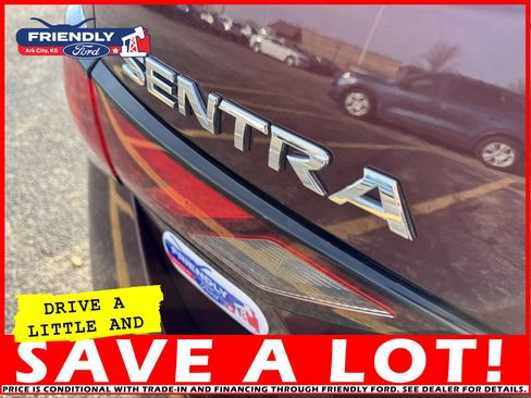 Used 2024 Nissan Sentra SV image 7