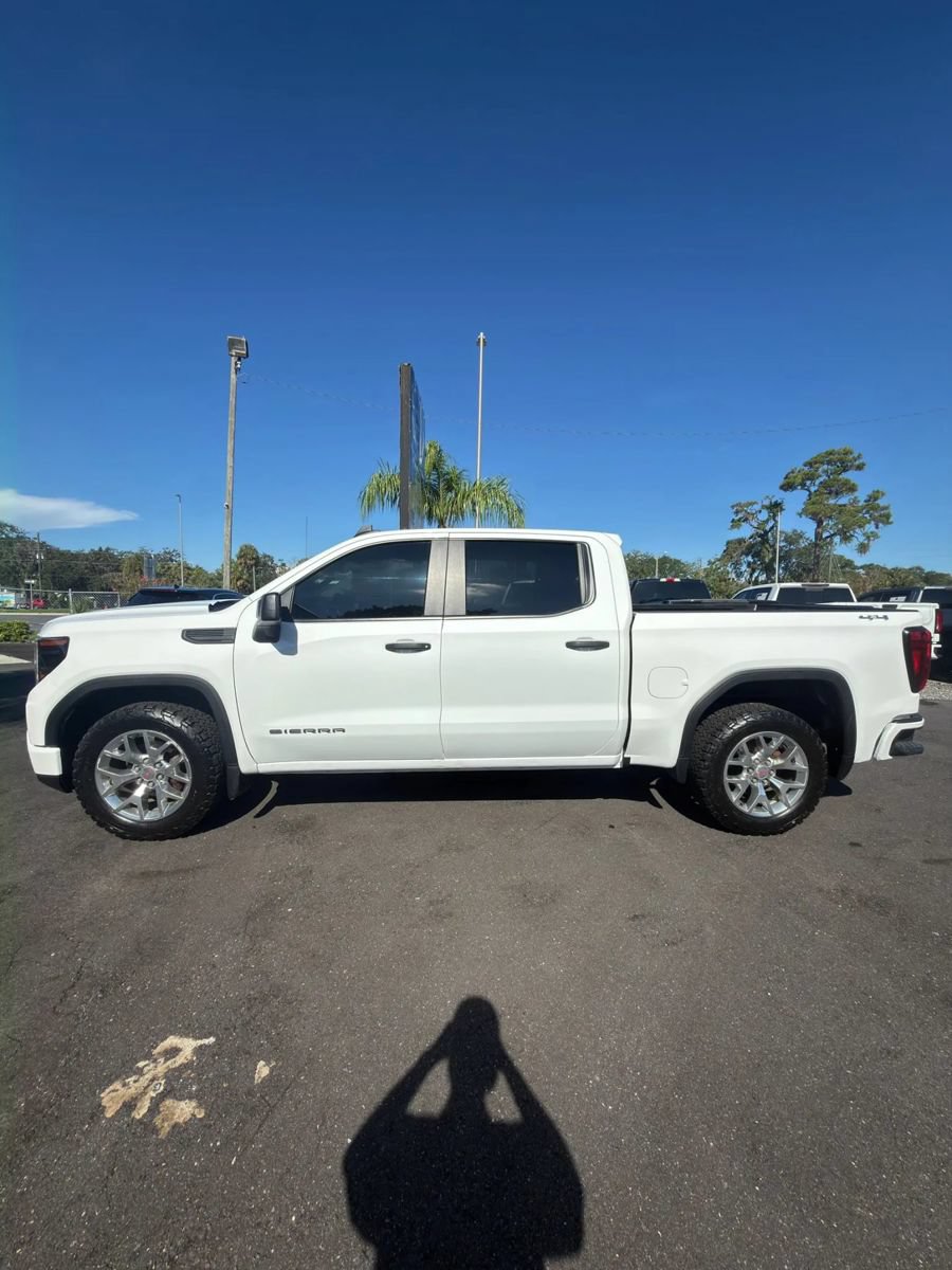 Used 2024 GMC Sierra 1500 Pro w/ Convenience Package AWD/4WD image 8