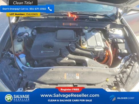 Used 2018 Ford Fusion SE image 15
