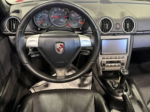 Used 2006 Porsche Boxster RWD image 19