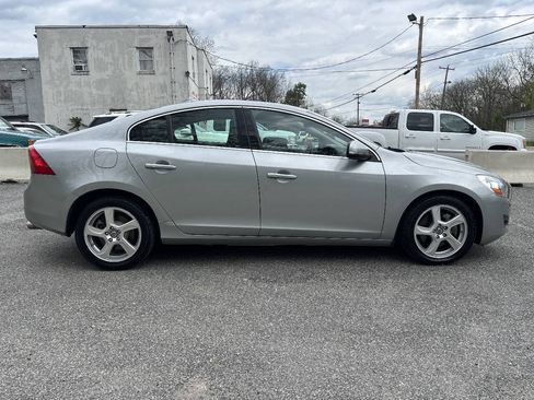 Used 2013 Volvo S60 T5 FWD image 10