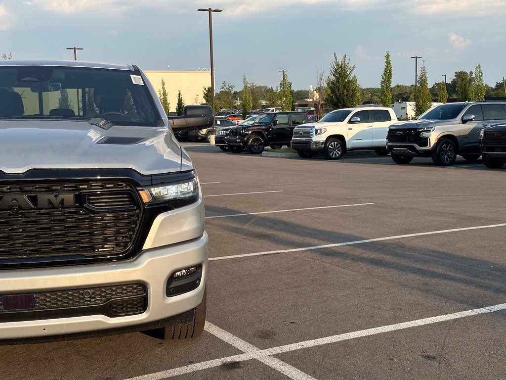 New 2026 RAM 1500 Express AWD/4WD image 41