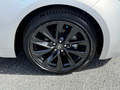 Used 2025 Toyota Corolla XSE FWD image 8