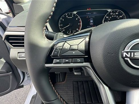 New 2025 Nissan Altima 2.5 SR w/ SR Premium Package image 27