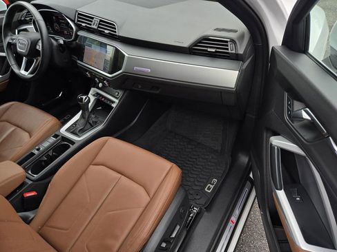 Used 2020 Audi Q3 2.0T Prestige AWD/4WD image 7