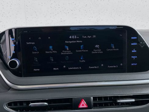Used 2023 Hyundai Sonata SEL FWD image 14