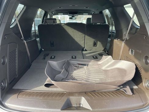 Used 2021 GMC Yukon SLT image 52