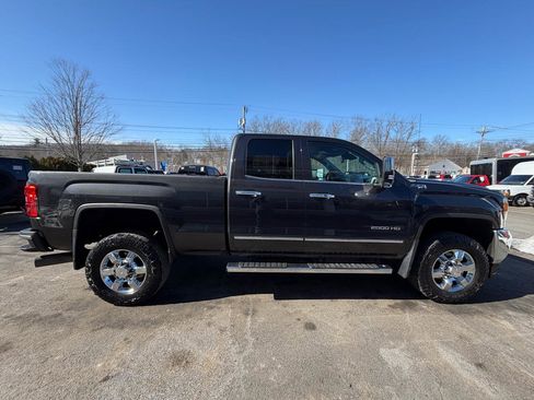 Used 2016 GMC Sierra 2500 SLT w/ Driver Alert Package image 6