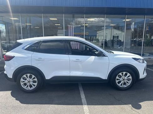Used 2024 Ford Escape Active image 1