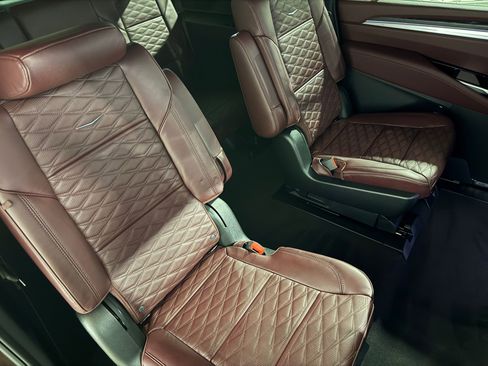 New 2026 Cadillac Escalade ESV Luxury w/ Touring Package image 53