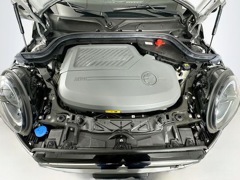 Used 2022 MINI Cooper SE image 31