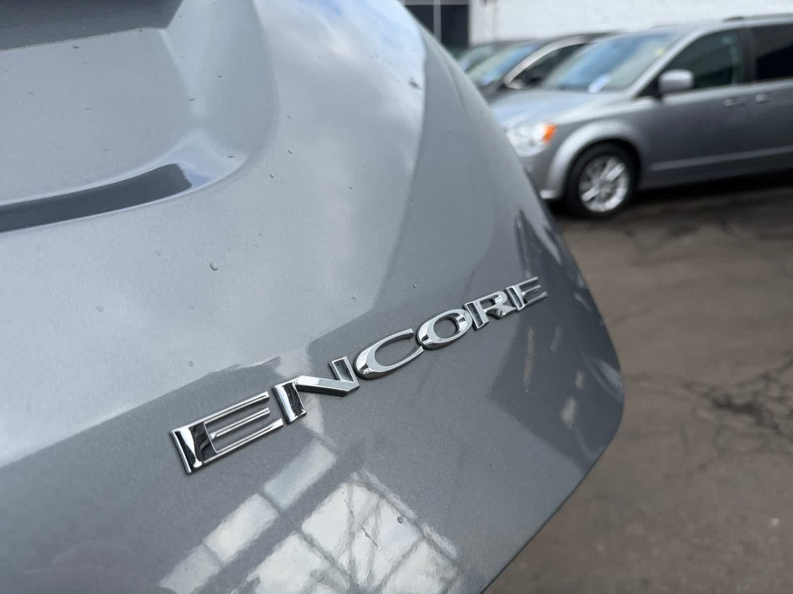 Used 2020 Buick Encore Preferred w/ Safety Package FWD image 22