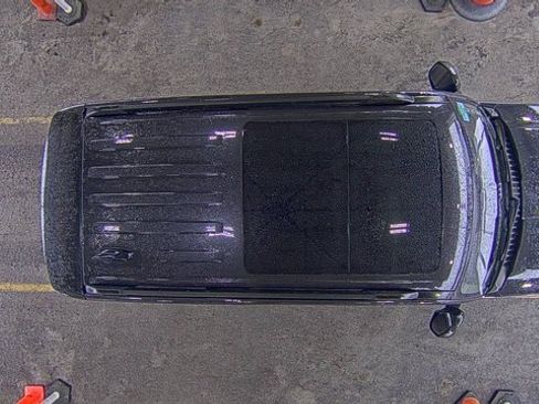 Used 2025 Ford Expedition Active image 13