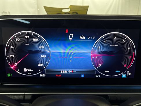 New 2026 Mercedes-Benz GLE 580 4MATIC image 17
