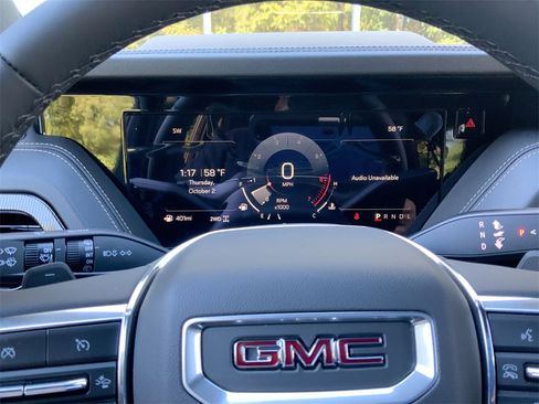 New 2026 GMC Yukon XL Elevation w/ LPO, Get Active Package image 11