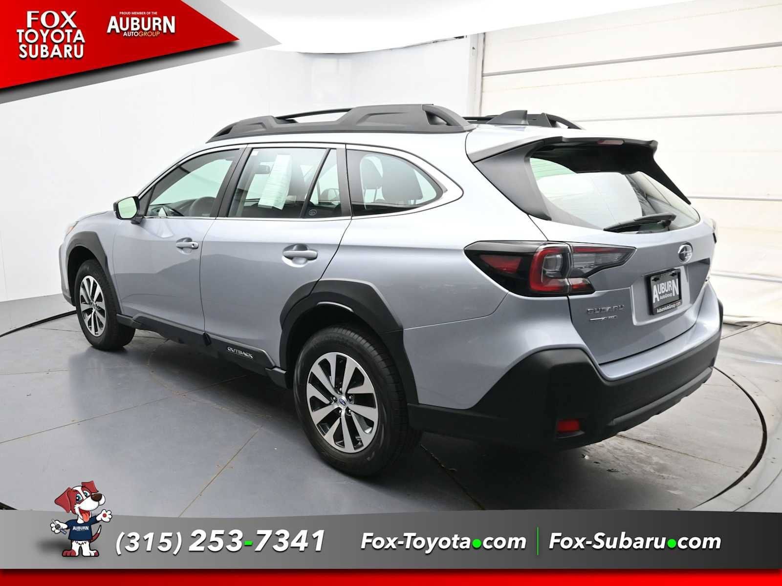 Used 2024 Subaru Outback AWD/4WD image 15