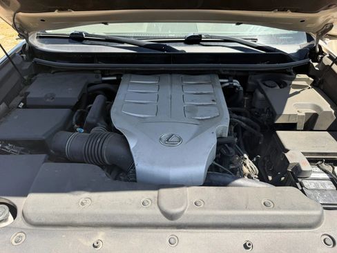 Used 2014 Lexus GX 460 w/ Premium Package AWD/4WD image 35
