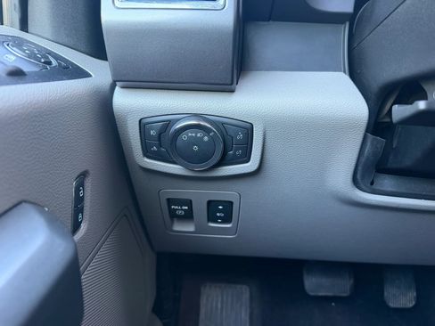 Used 2016 Ford F150 XLT w/ Equipment Group 301A Mid image 26