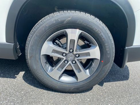 Certified 2025 Honda Pilot EX-L image 22