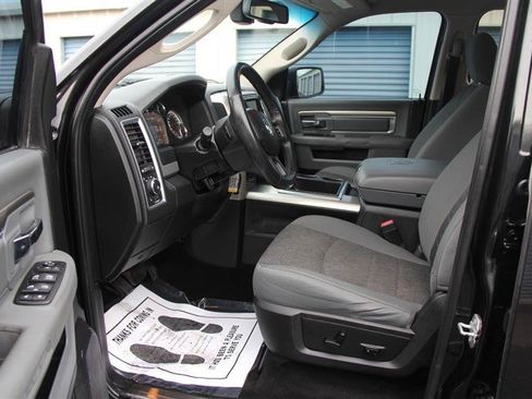 Used 2015 RAM 1500 Outdoorsman w/ Pittsburgh Penguins Edition AWD/4WD image 21