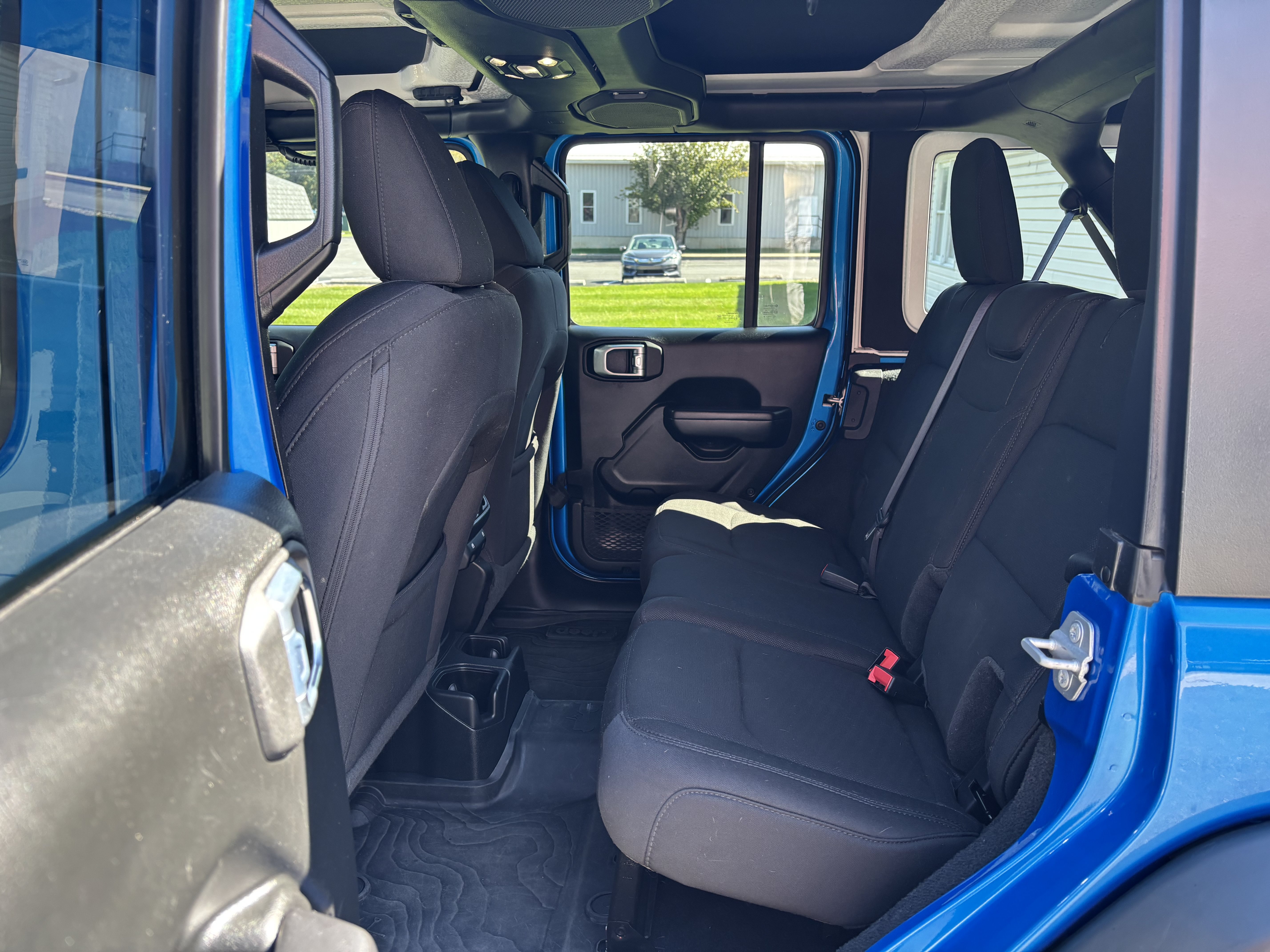 Used 2021 Jeep Wrangler Unlimited Sport w/ Dual Top Group AWD/4WD image 14