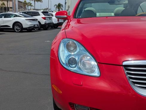 Used 2005 Lexus SC 430 Convertible image 10