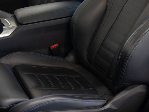 Used 2024 BMW M440i Coupe w/ Premium Package RWD image 19
