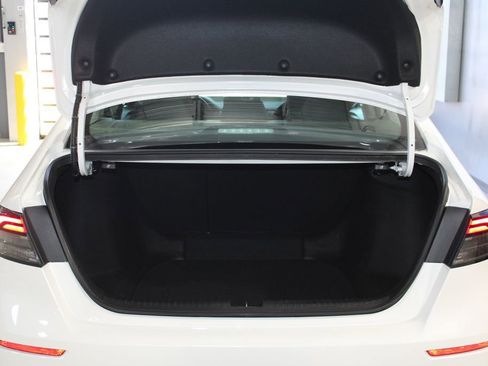 Used 2024 Honda Accord EX image 41