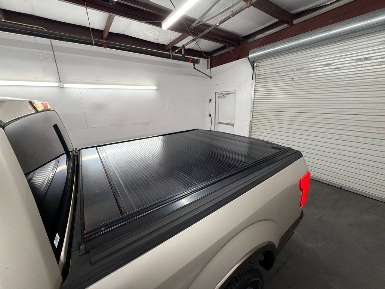 Used 2018 Ford F150 Lariat RWD image 27