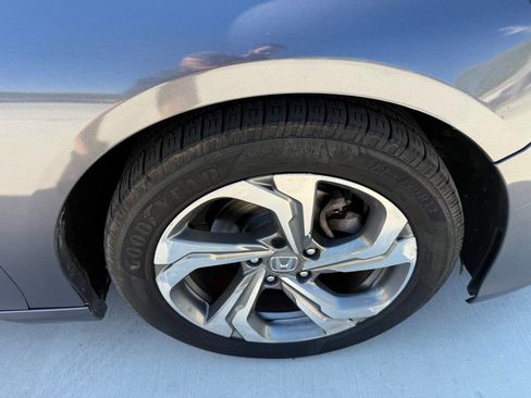 Used 2018 Honda Accord EX-L image 29