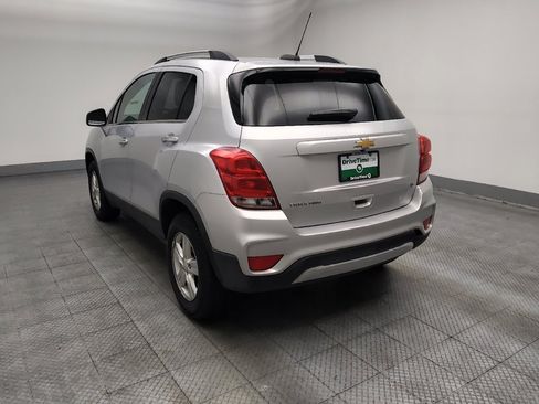 Used 2019 Chevrolet Trax LT w/ LT Convenience Package AWD/4WD image 5