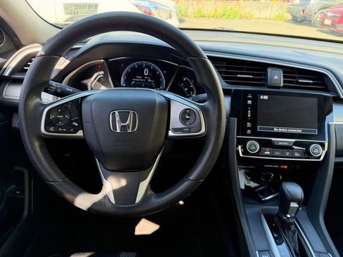 Used 2018 Honda Civic EX image 13