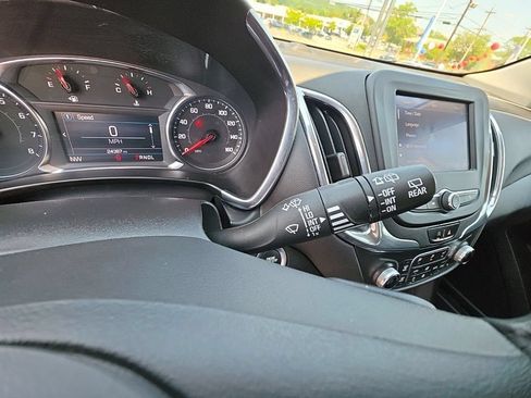 Used 2023 Chevrolet Equinox LT AWD/4WD image 13