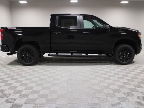 New 2026 Chevrolet Silverado 1500 Custom Trail Boss w/ Turbomax Blackout Package AWD/4WD image 12