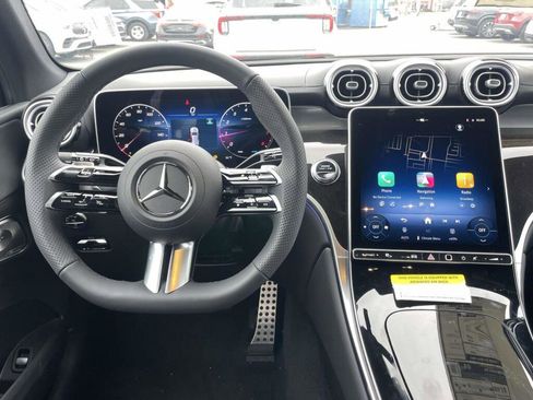 New 2026 Mercedes-Benz GLC 300 4MATIC image 2