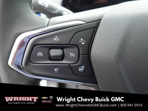 Used 2025 Chevrolet Trax LT w/ Driver Confidence Package image 14