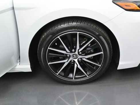 Used 2024 Toyota Camry SE FWD image 35