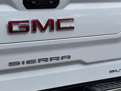 New 2026 GMC Sierra 1500 SLT w/ SLT Premium Plus Package image 33