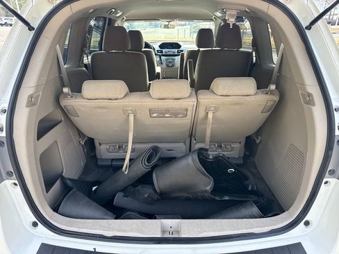 Used 2014 Honda Odyssey LX image 27