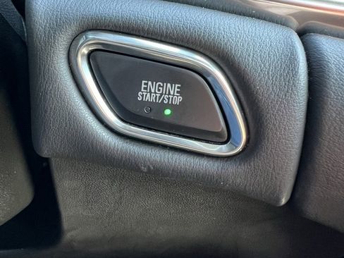 Used 2019 Buick LaCrosse Essence w/ Sights and Sounds Package image 10